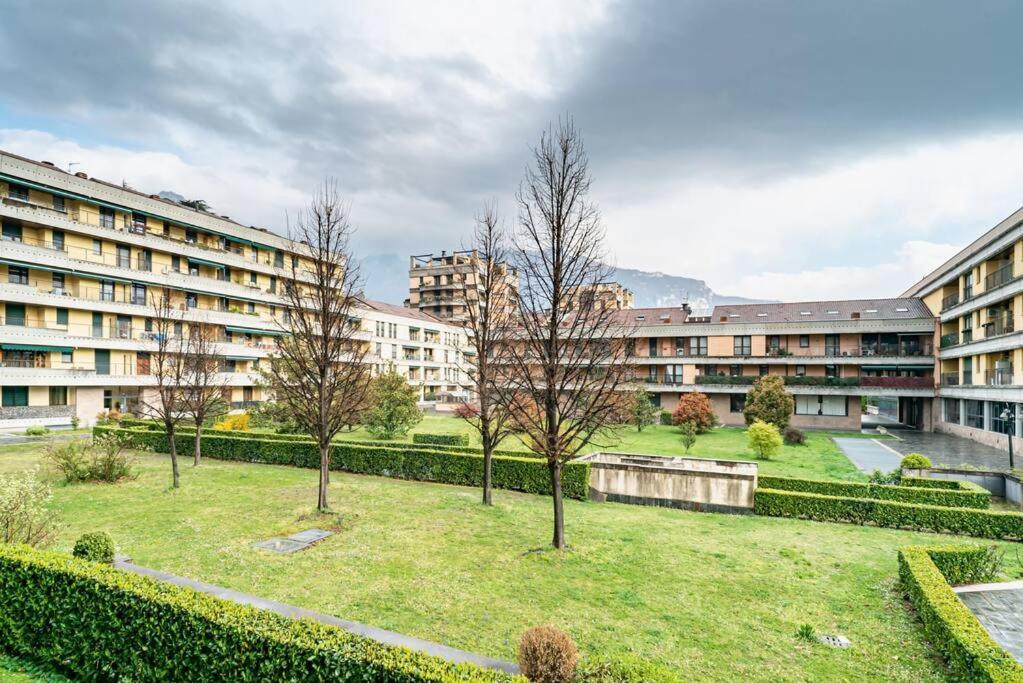 Broletto Park Apartment - Affitti Brevi Italia เลคโค ภายนอก รูปภาพ