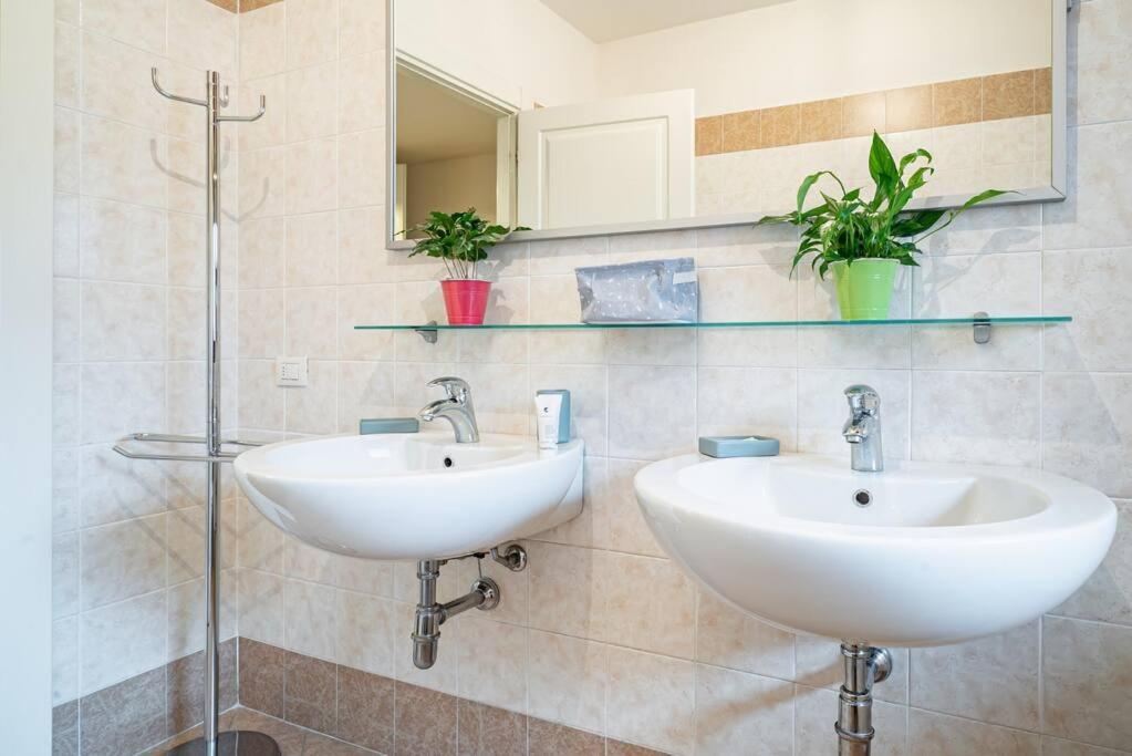 Broletto Park Apartment - Affitti Brevi Italia เลคโค ภายนอก รูปภาพ