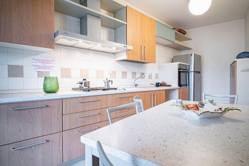 Broletto Park Apartment - Affitti Brevi Italia เลคโค ภายนอก รูปภาพ